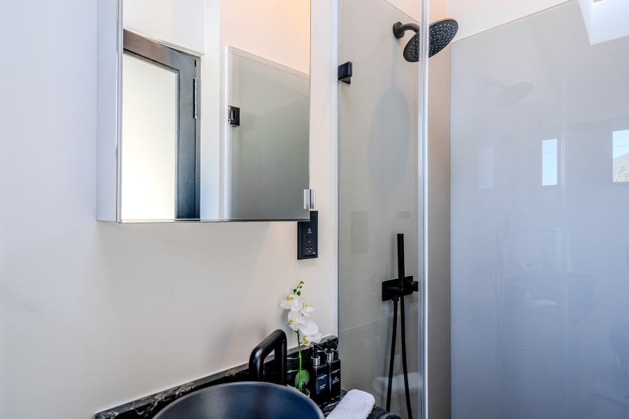 5 Bedroom Property for Sale in Camps Bay Western Cape